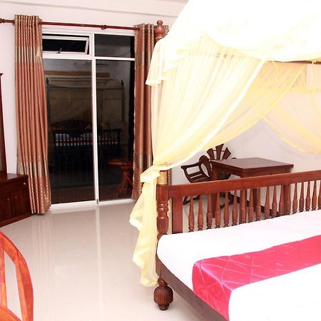 Sun Rest Mirissa Hotel Banduramulla Kültér fotó