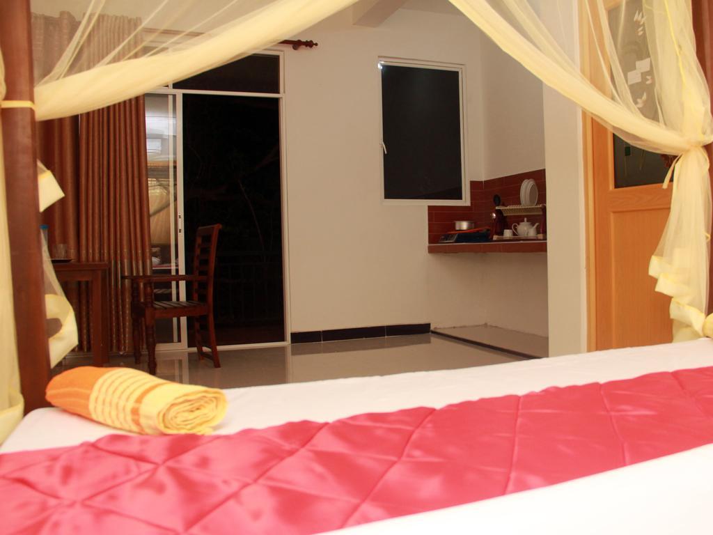 Sun Rest Mirissa Hotel Banduramulla Kültér fotó