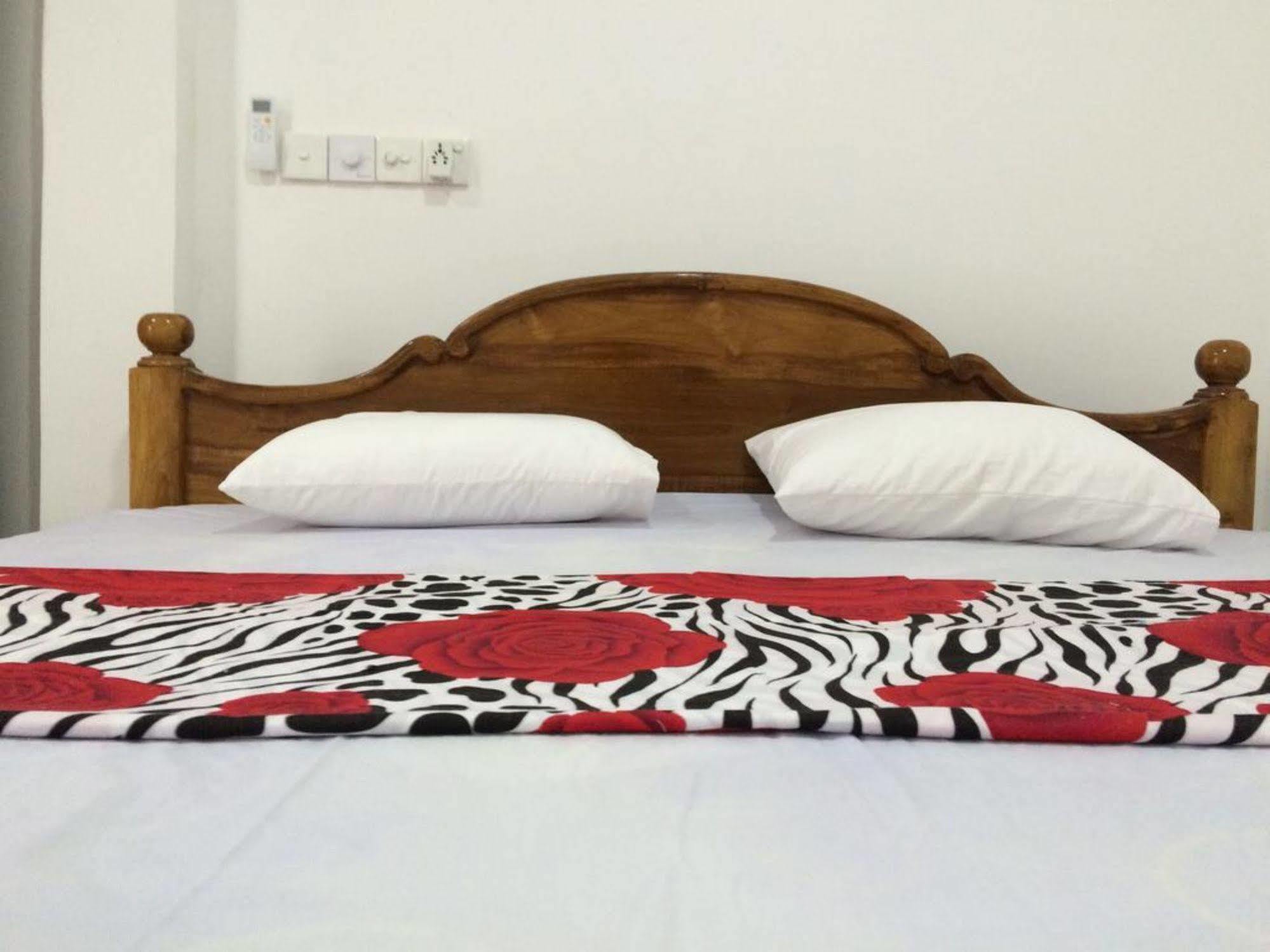 Sun Rest Mirissa Hotel Banduramulla Kültér fotó